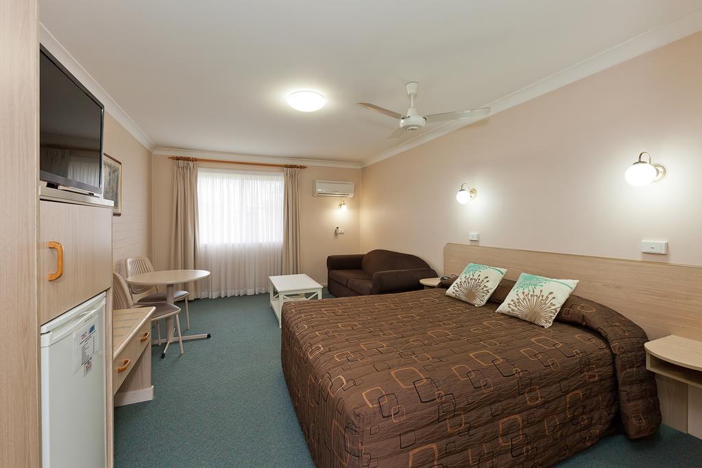 Abraham Lincoln Motel Tamworth Bagian luar foto