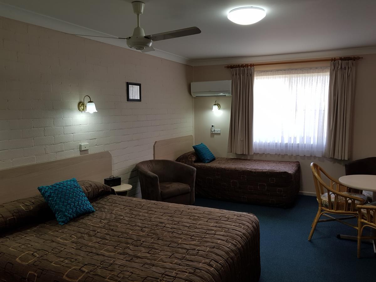 Abraham Lincoln Motel Tamworth Bagian luar foto