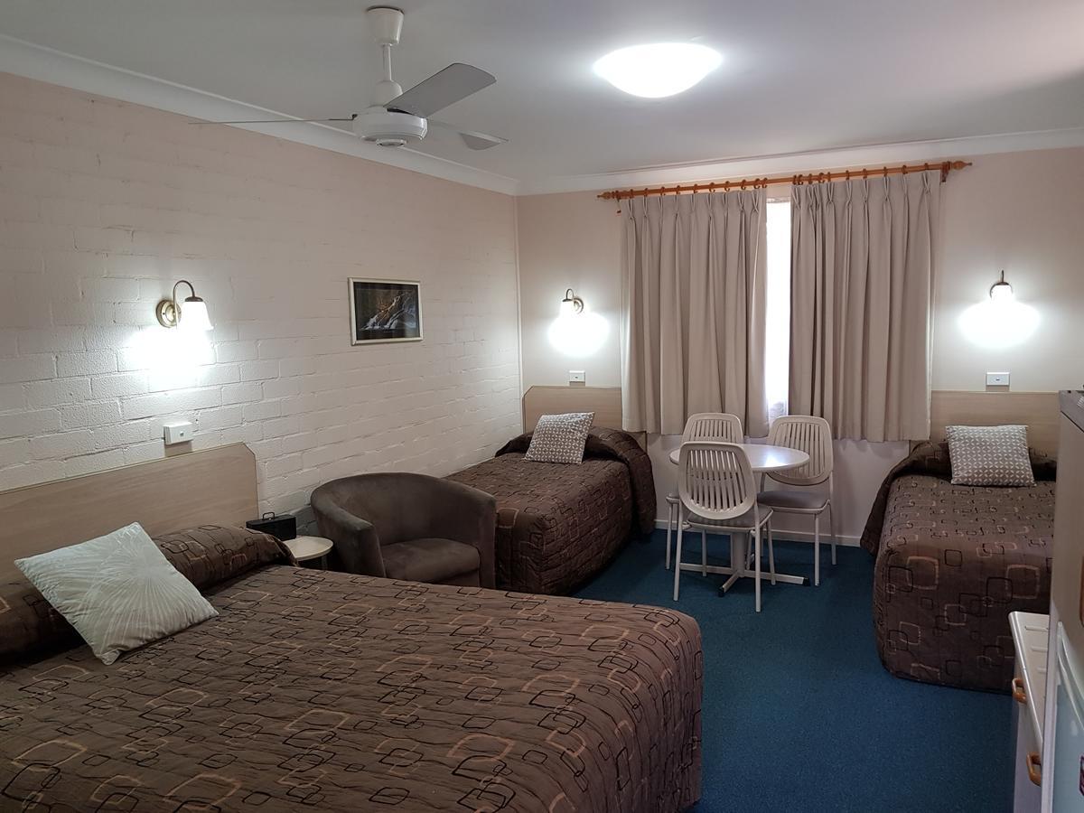 Abraham Lincoln Motel Tamworth Bagian luar foto