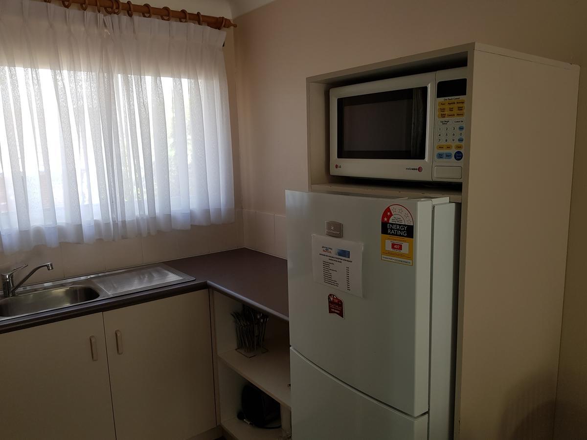Abraham Lincoln Motel Tamworth Bagian luar foto