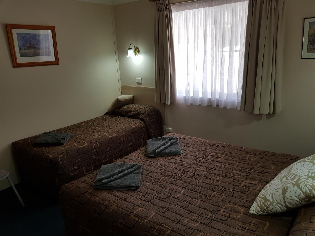 Abraham Lincoln Motel Tamworth Bagian luar foto
